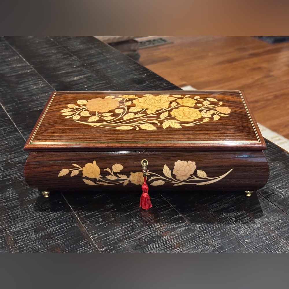 Vintage Italian Large Romance Musical Jewelry Box w/ Flower Inlay Plays Music